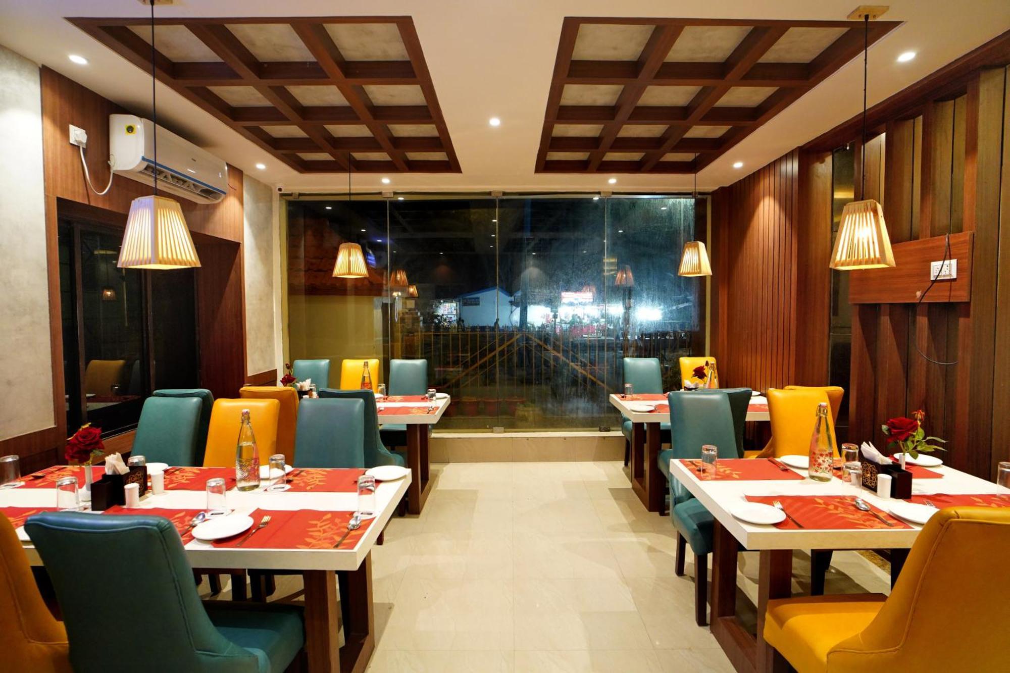 Royal Sea View !! Beach Front With Free Wifi !! Digha  Zewnętrze zdjęcie