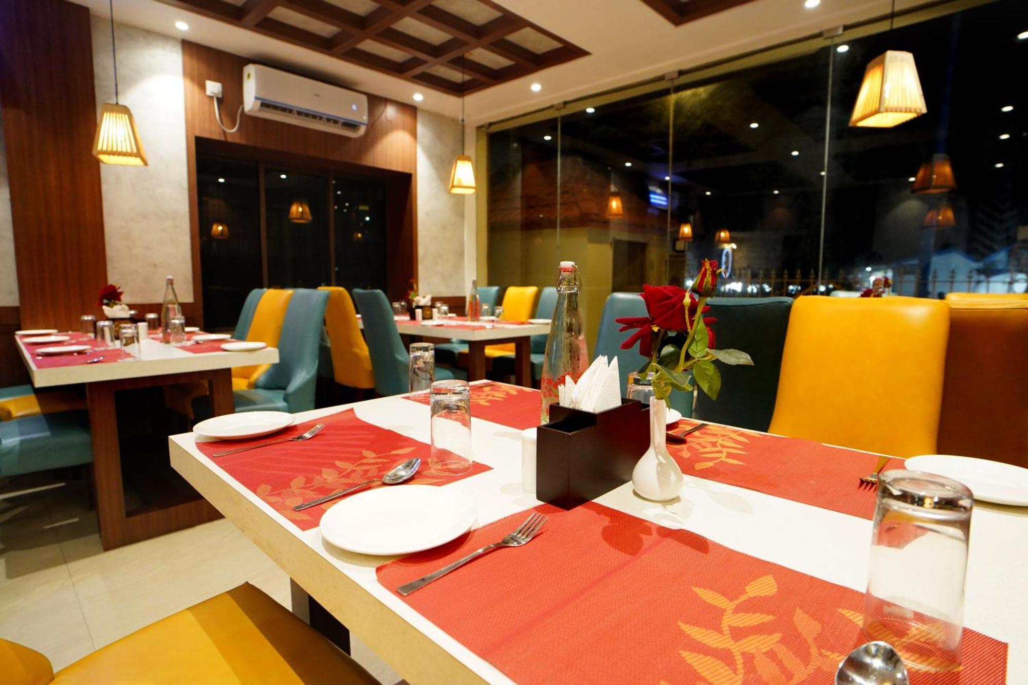 Royal Sea View !! Beach Front With Free Wifi !! Digha  Zewnętrze zdjęcie