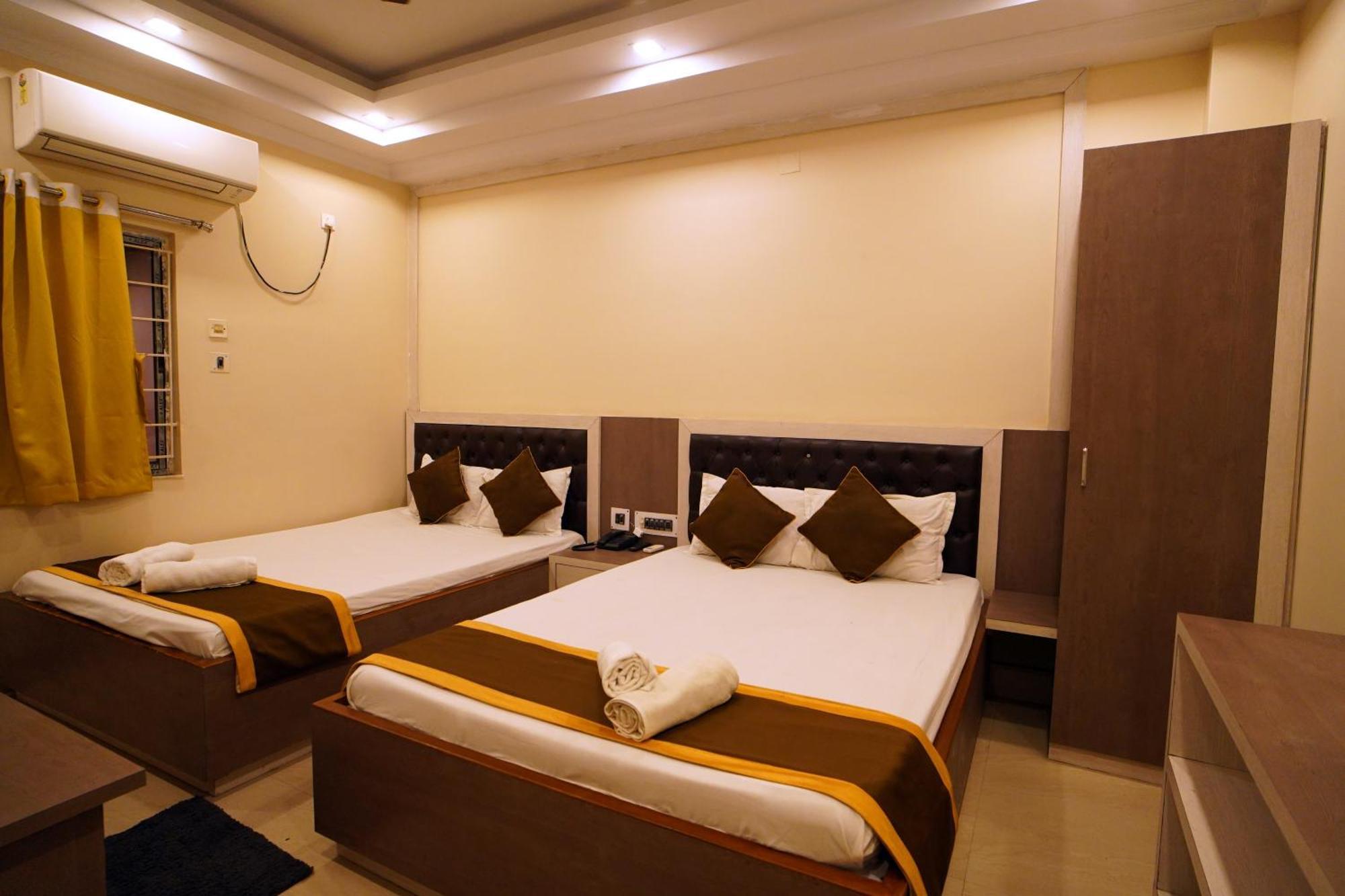 Royal Sea View !! Beach Front With Free Wifi !! Digha  Zewnętrze zdjęcie