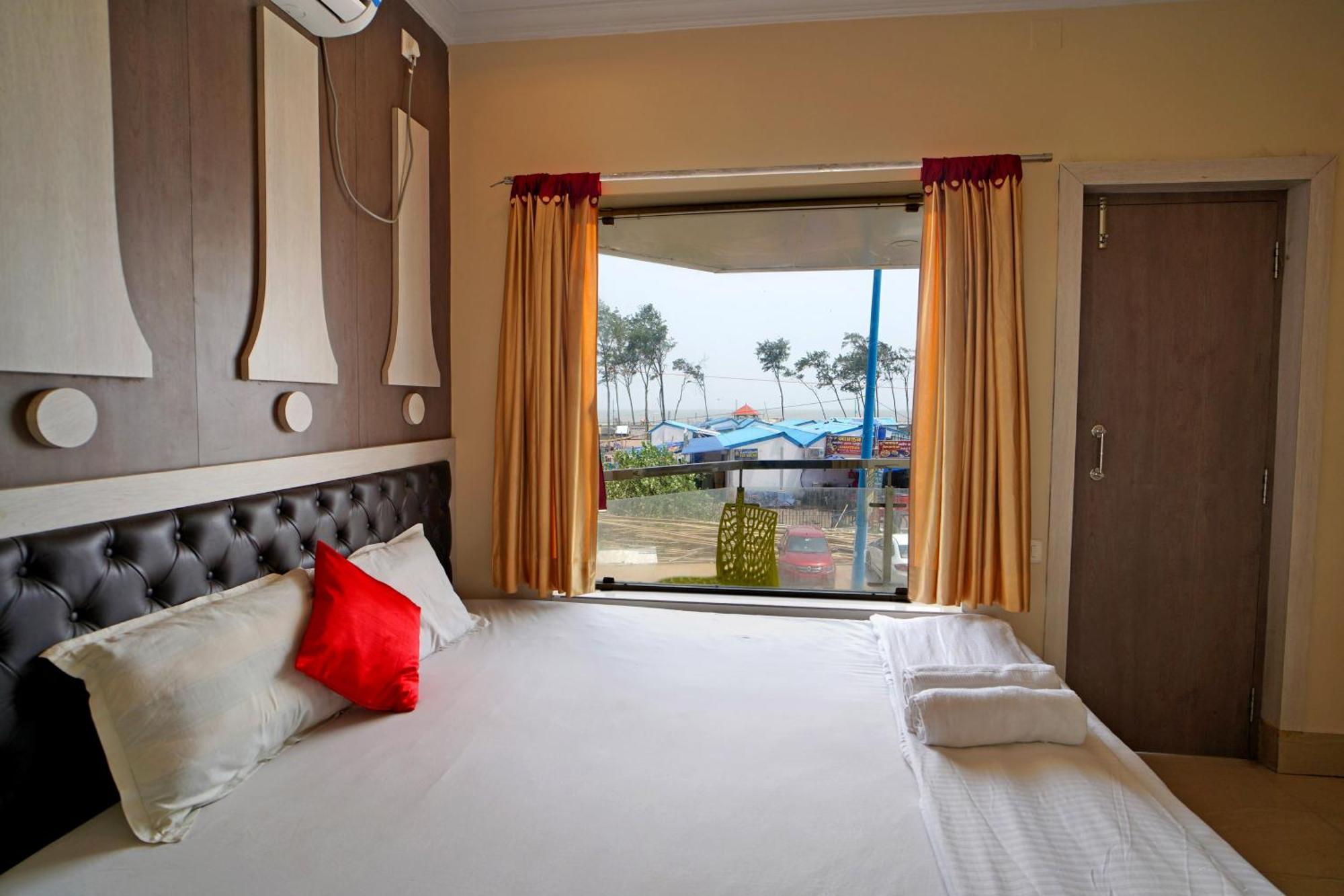 Royal Sea View !! Beach Front With Free Wifi !! Digha  Zewnętrze zdjęcie